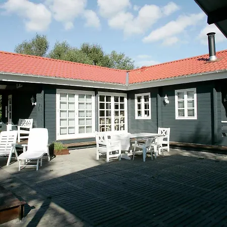 Two-bedroom Holiday In Logstor 3 別荘 トラン
