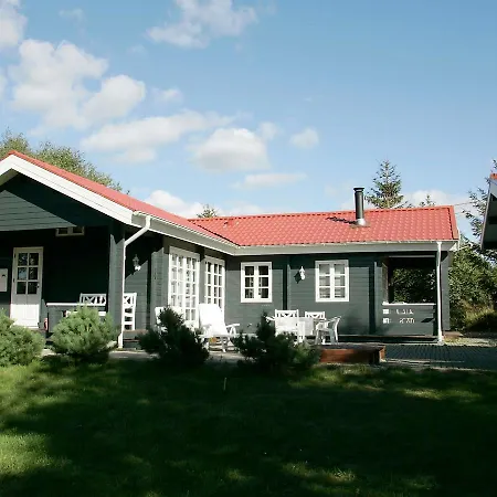 Two-bedroom Holiday In Logstor 3 *